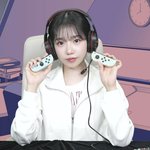 어제 게임 <b>라방</b> 3시간 넘긴 조유리