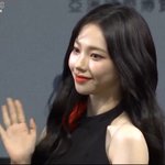 오늘 카리나 <b>kcon</b> 레드카펫