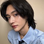 나 아이돌 1도 안좋아하는대 유일하게 <b>원빈</b>만 좋음