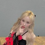 오늘 윈터 인스타 <b>업</b>뎃