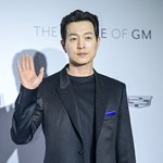 '<b>FA</b>' 정성일, 조보아와 한솥밥..엑스와이지 스튜디오와 전속계약...