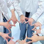 [<b>TXT</b>] 얘들아 온다