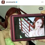 <b>허윤진</b> 인스타 카메라 뭘까ㅜㅜ