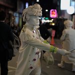 박재범 <b>cf</b>에 나온 동상 봄