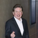 배우 김용건 아시죠???/ 나이 70넘으신분... 특종입니다.