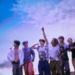 라이즈 트레일러 비하인드 사진
