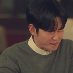 나뭇잎 점 보는 <b>백현우</b>