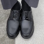 [댓글부탁해] 이 신발 <b>모델명</b> 아시는 분!!