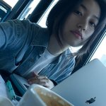 [댓글부탁해] 분위기 미친 위키미키 <b>도연</b> 근황 사진.jpg