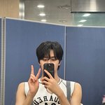 어깨는 역시 타고나는 것 같음