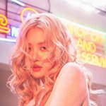 블랙핑크 로제 데이즈드 봄 <b>에디션</b> 커버+화보