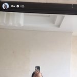 <b>야야</b> 뷔 휴가나왔는데 이거