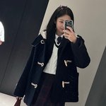 제니 교복 거셀 떴는데 ㄹㅇ 고등<b>학생</b> 같다