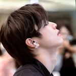 결국 버즈 잃어버린 것 같은 오늘 라이즈 <b>성찬</b> 공항짤