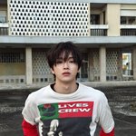 성찬 이 사진 진짜 미친 거 같음