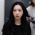 핑크<b>블러드</b>인게 느껴지는 에스파 카리나의 플레이리스트