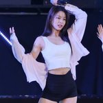 근데 요즘 여돌들은