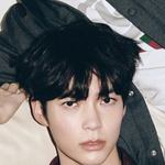 얘 제베원 <b>한유</b>진임?