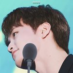 <b>첫눈</b>에 반한 '남돌' 이야기할래?