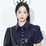 오늘인데 <b>민지</b> 뭔가 슬퍼보이지 않아?
