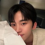 홈마한테 <b>로고</b> 바꿔달라고 한 아이돌