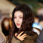 <b>눈코</b>입 조합이 어떻게 이렇게 돼?