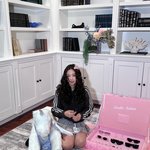 <b>제니</b> <b>×</b> 젠틀몬스터 세번째 콜라보 젠틀살롱