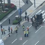 횡단보도 건너던 여성, 굴삭기에 치여 사망 참변