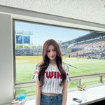 진짜 <b>사나</b>가 세상에서 젤 예쁜거 같음