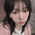 만약 너네가 팬싸 가서 최애한테 <b>전번</b> 따였어