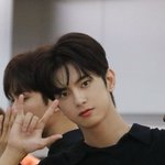 5세대 대표 비주얼 <b>카일러</b>나 보고 가