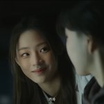 <b>OMG</b> 뮤비 마지막에