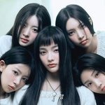 아일릿, 뉴진스 데뷔기록 넘었다···5주연속 빌보드 차트인