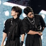트위터에서 알<b>티탄</b> 김민규 전원우 세븐틴 콘서트 투샷