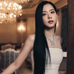 블랙핑크 지수 인스타 <b>업데이트</b>