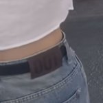 [댓글부탁해]  청바지 뒷탭에 001 로고잇는 브랜드알아 ?