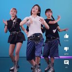 아이브 <b>옷</b> 묘하게 안 이쁨..