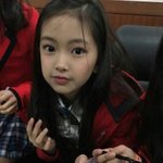 이때 <b>혜인</b> 진짜 이쁘다...