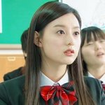 김지원 20살때랑 지금 비교짤이라는데 <b>신기</b>하다