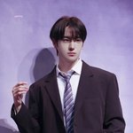 난 <b>피곤</b>할 때마다 이 친구 얼굴을 봐