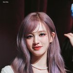 리즈 <b>보라</b>머리 미쳤는데….?