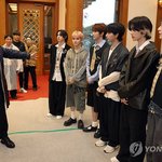 한<b>태산</b> 진짜 잘생겻다
