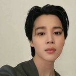 방탄 지민은 얼굴형이 진짜 예쁜 듯
