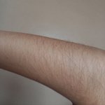 여자가 <b>팔털</b> 많은거 어떰?