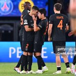 <b>하키미</b> 이강인 너무 가까워