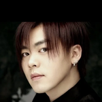 이런 레트로 머리는 <b>명칭</b>이 뭐임