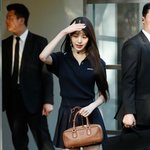 오늘자 장원영 <b>미우미우</b> 포토콜 기사사진