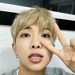 달려라 방탄 EP76 비하인드 셀카 <b>알</b><b>엠</b>
