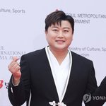 [단독] 트로트가수 김호중, 서울 강남에서 교통사고 내고 달아난...