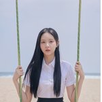 강민경, 김소현, 설윤이 <b>살짝</b> 보이는 여돌.jpg